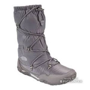 North Face Ice Queen Gray Ice Pick Boots Sz 9